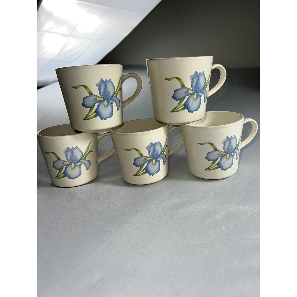 Vintage Corning Blue Iris Coffee Mugs Set of 5 Floral Tea Cups Creamy White